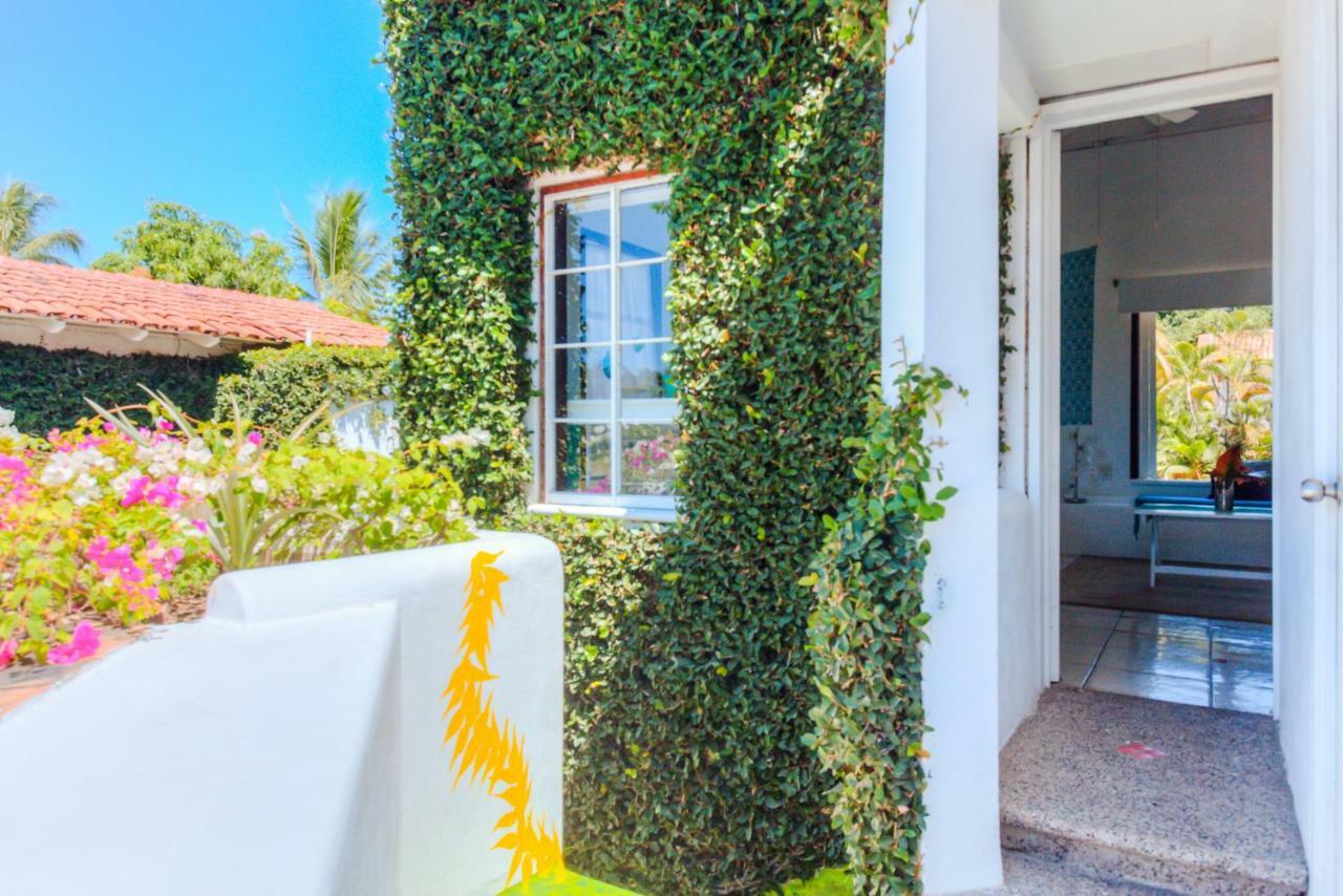 The Green House Marina Golf - Suites & Villas Пуерто Валярта Екстериор снимка