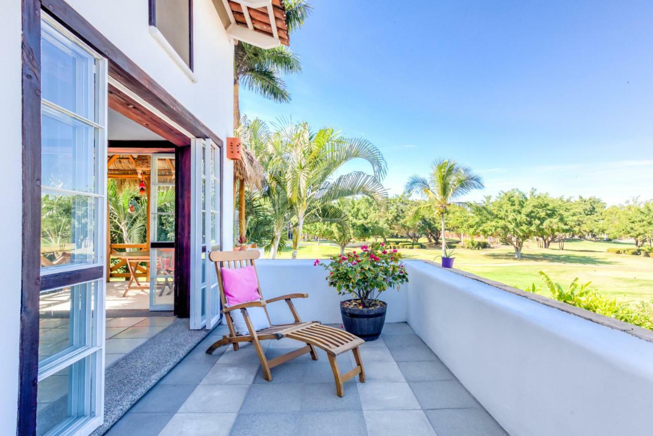 The Green House Marina Golf - Suites & Villas Пуерто Валярта Екстериор снимка